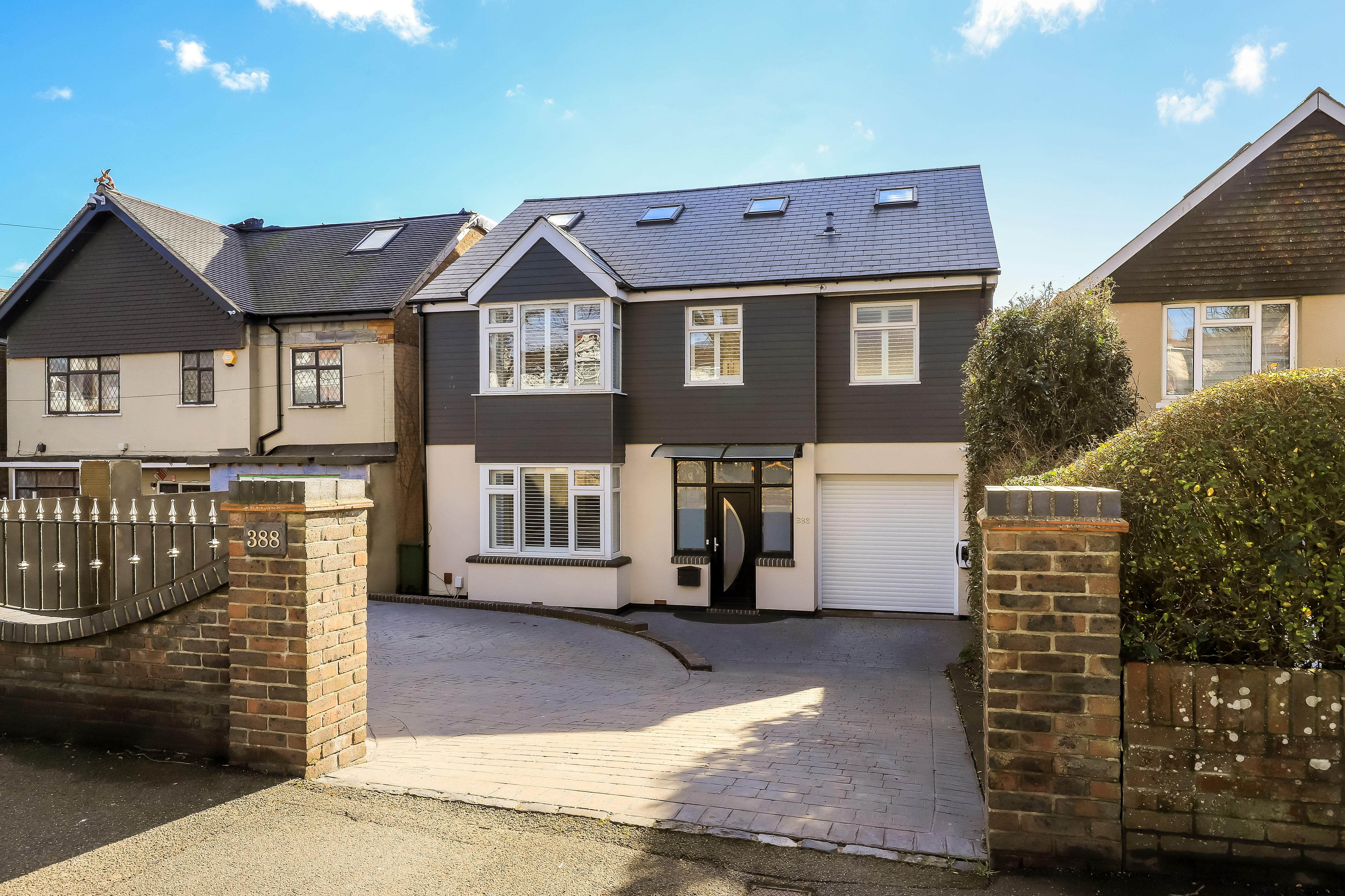 Detached House: for sale in Farlington Portsmouth
