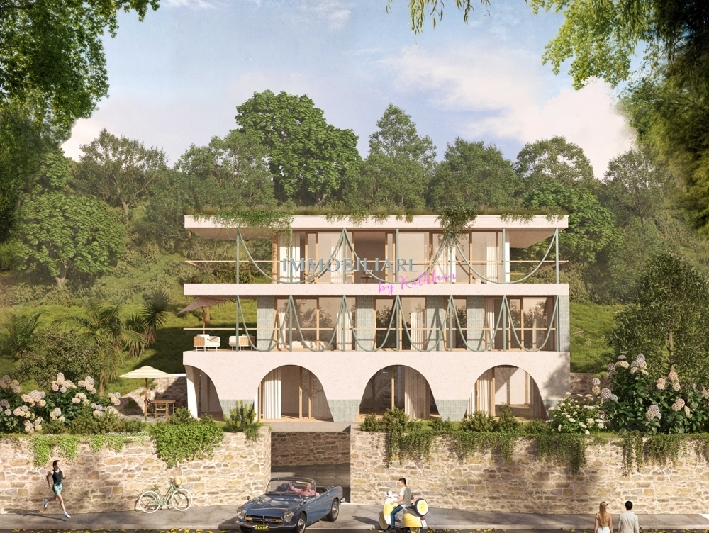 Terreno edificabile per una villa su 3 piani ad Agra Collina dOro