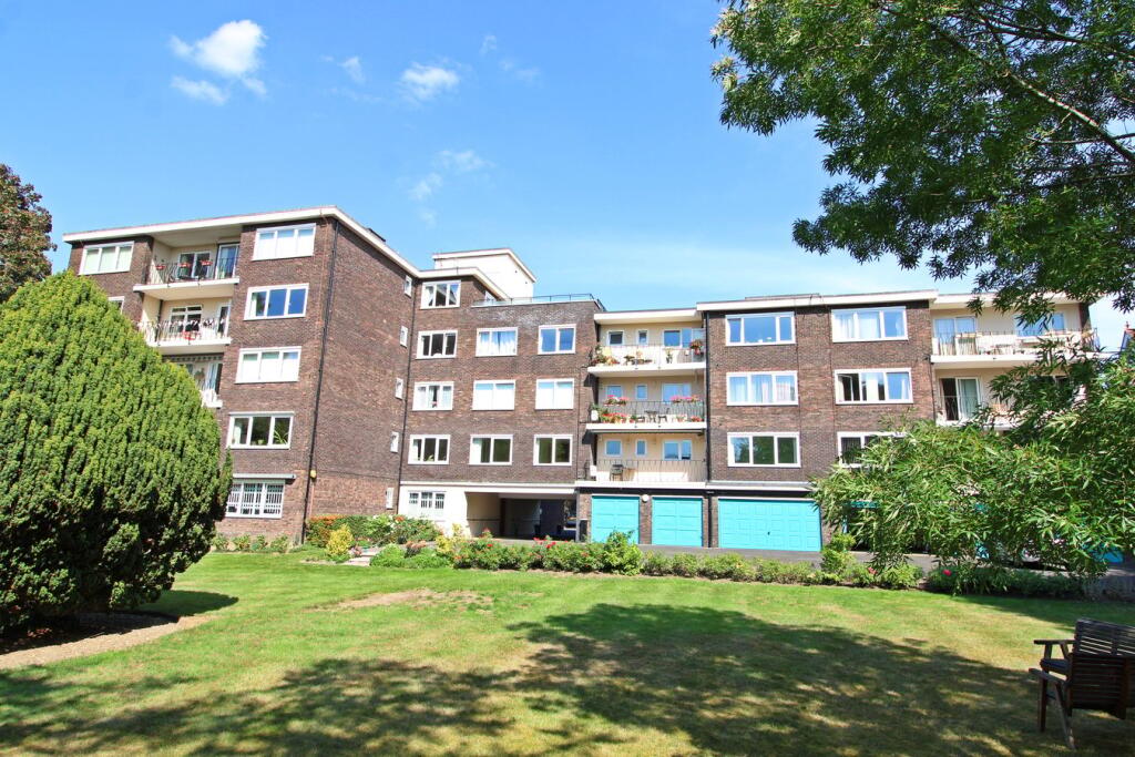 Wickham Road, Beckenham, BR3