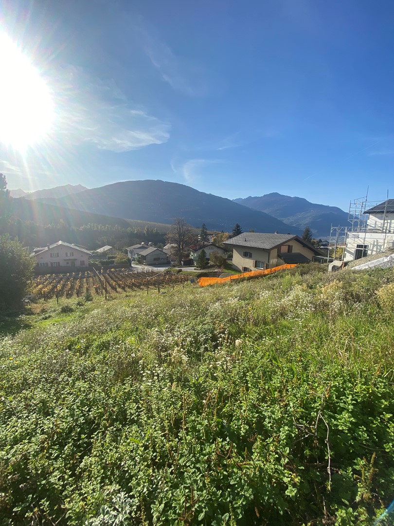 CHAMPLAN - MAGNIFICENT BUILDING PLOTS FROM 518m2