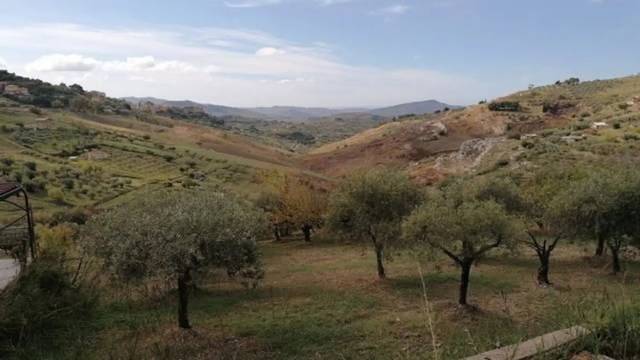 Home for sale, Cda Feotto (Cianciana, Italy)