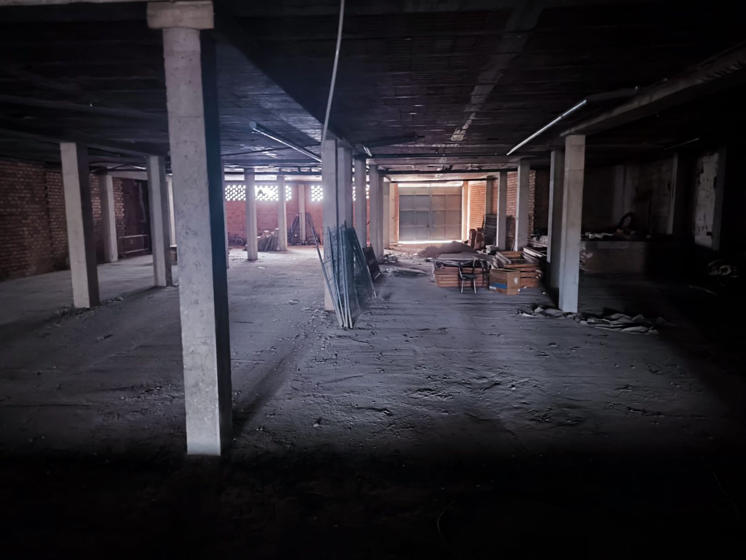 Commercial for sale in Valdepeñas, Spain