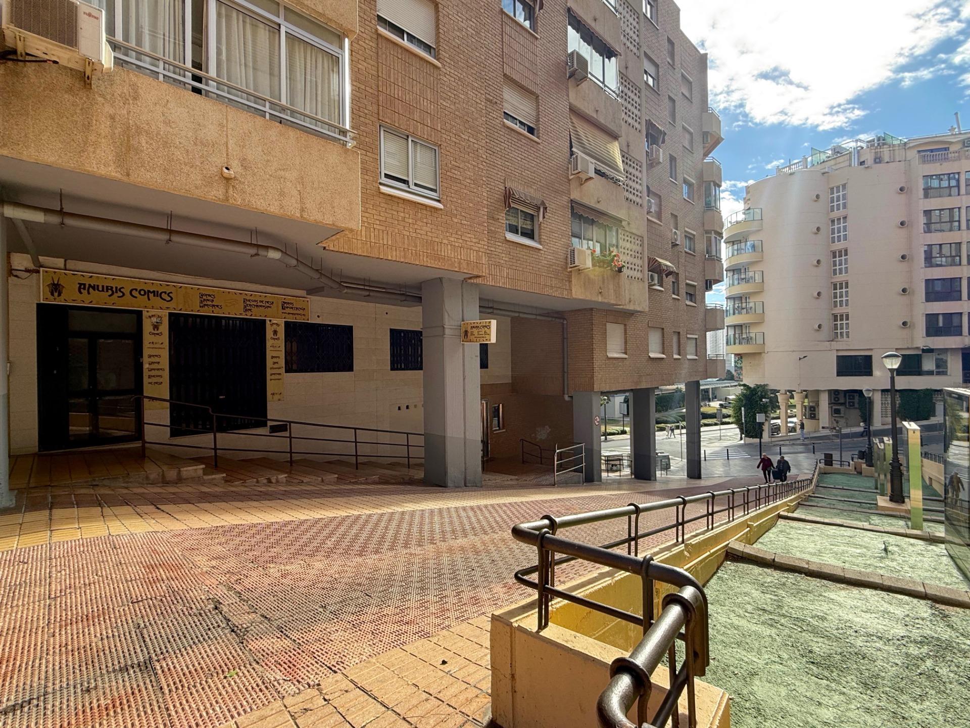 Commercial premises near Benidorm Town Hall