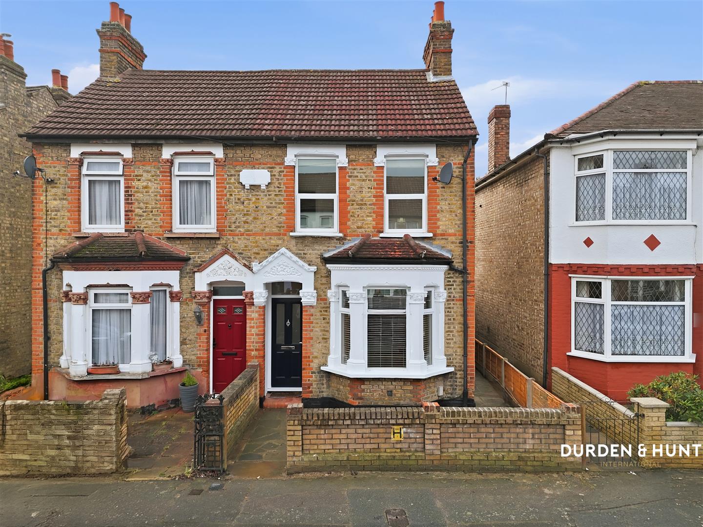 Home for sale in Hornchurch, United Kingdom