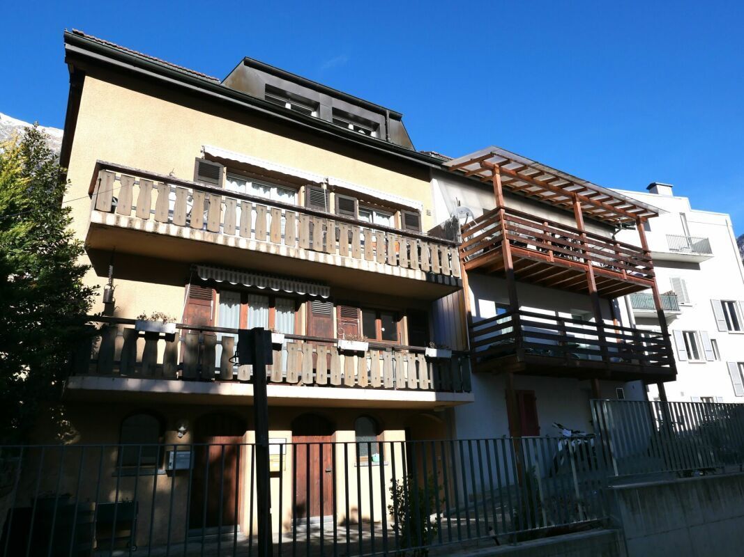 4 1/2 room duplex apartment