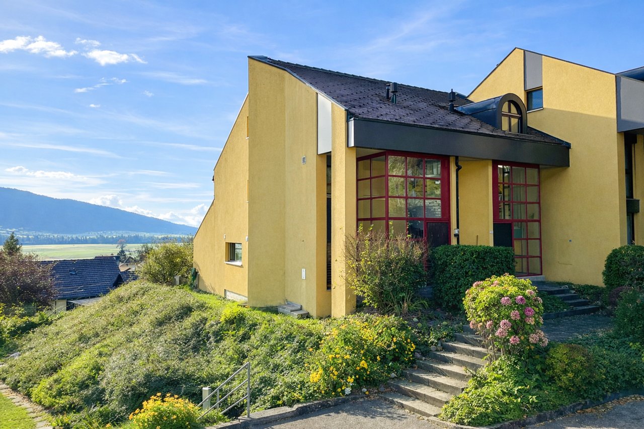 Spacious 5-room duplex