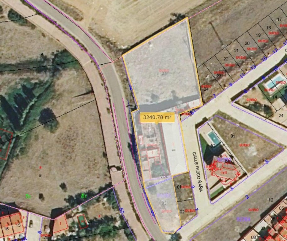 Urban land For sell in Navalucillos, Los in Toledo