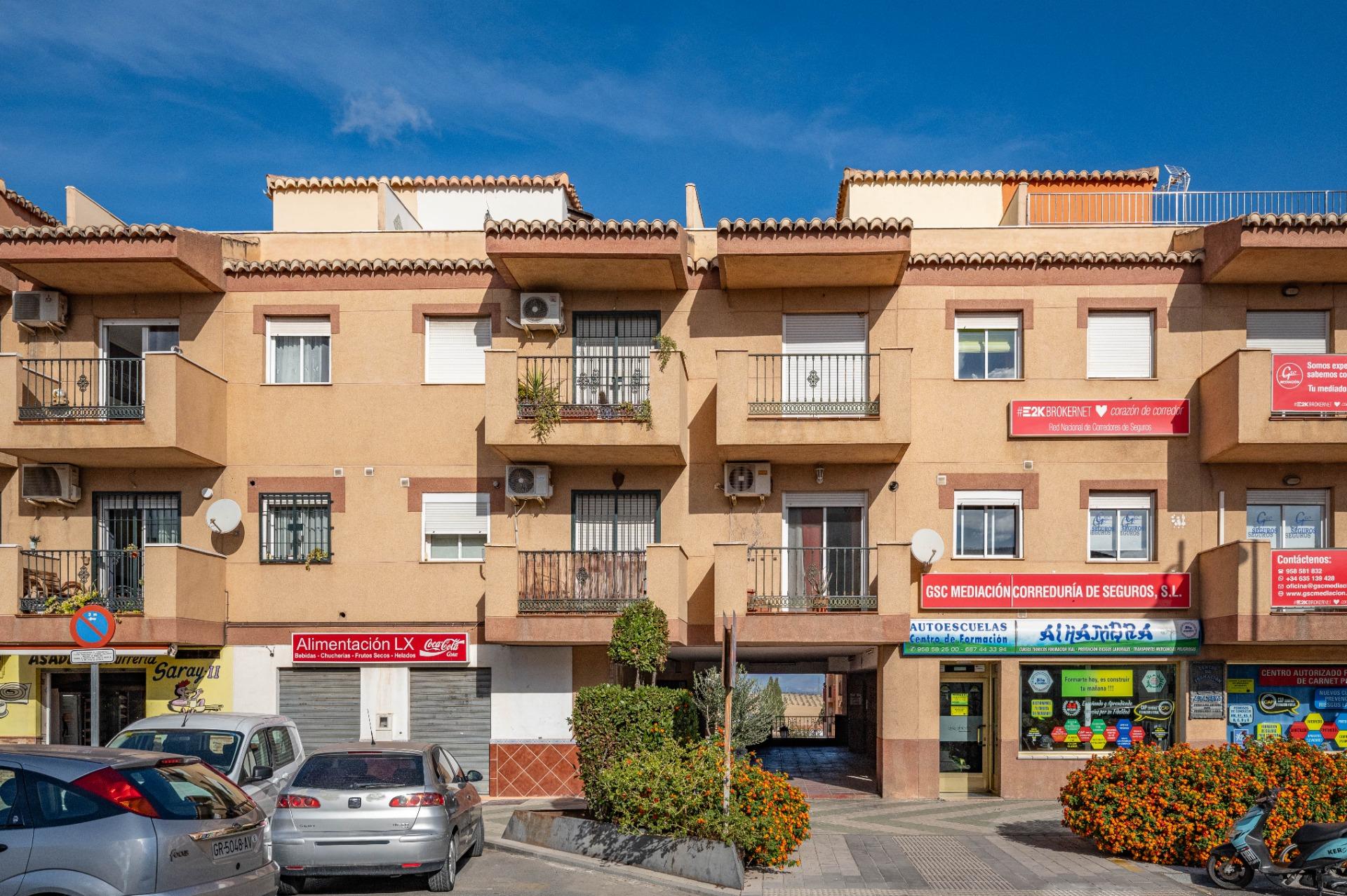 Magnificent commercial premises for sale in Las Gabias