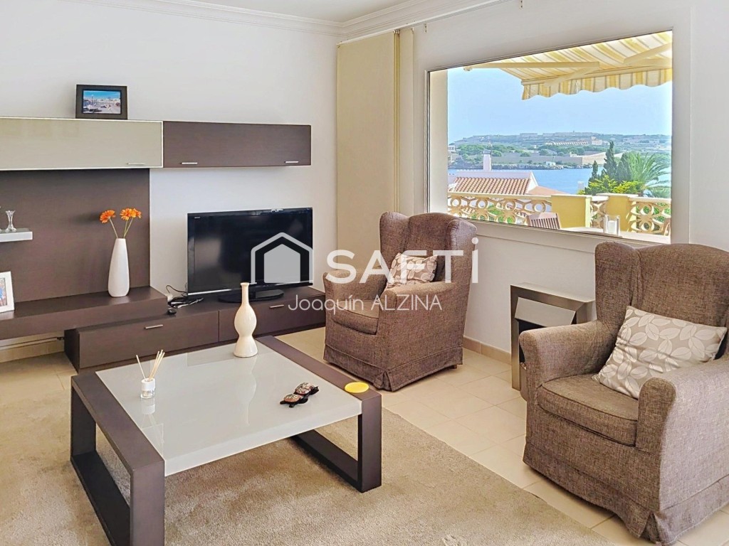 House-Villa For sell in Castell, Es in Baleares