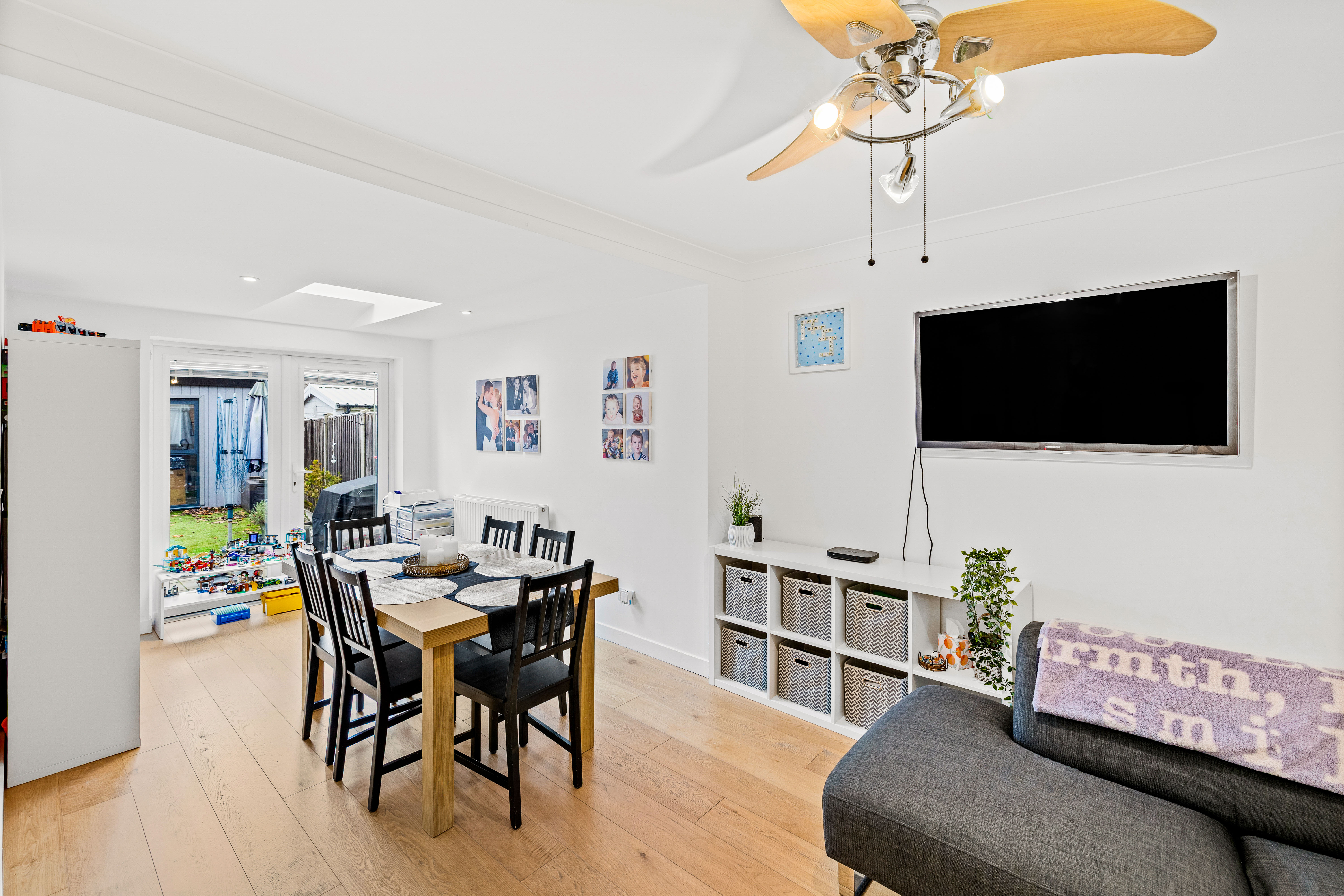 Vevers Road,Reigate,RH2 7NU - £525000