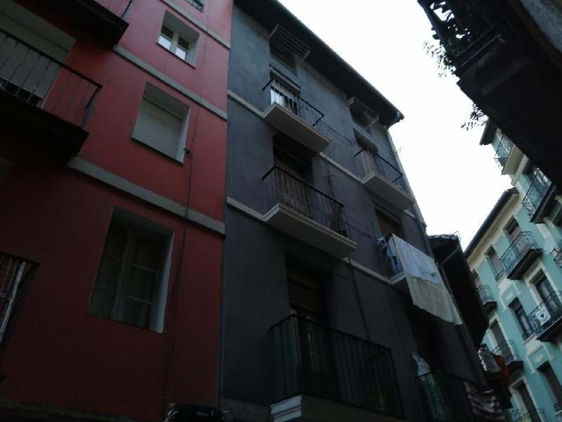Sale of premises in Calle Iturribide in Bilbao