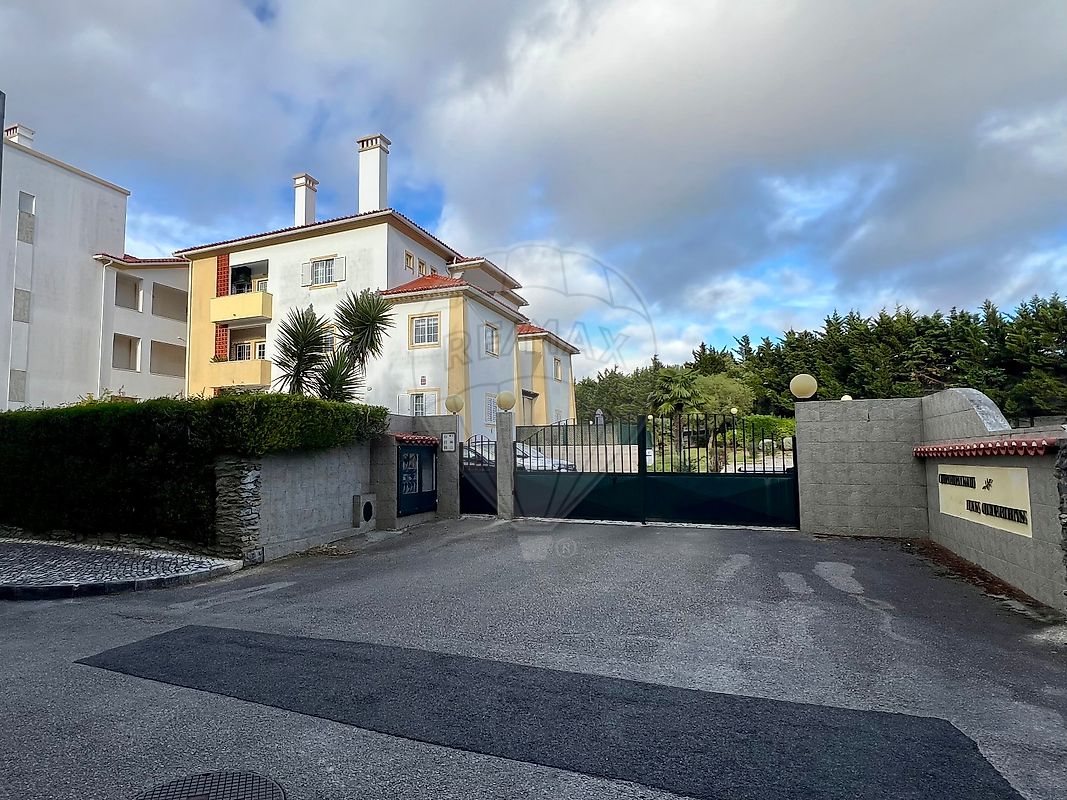 Condo for sale in Sintra, Portugal