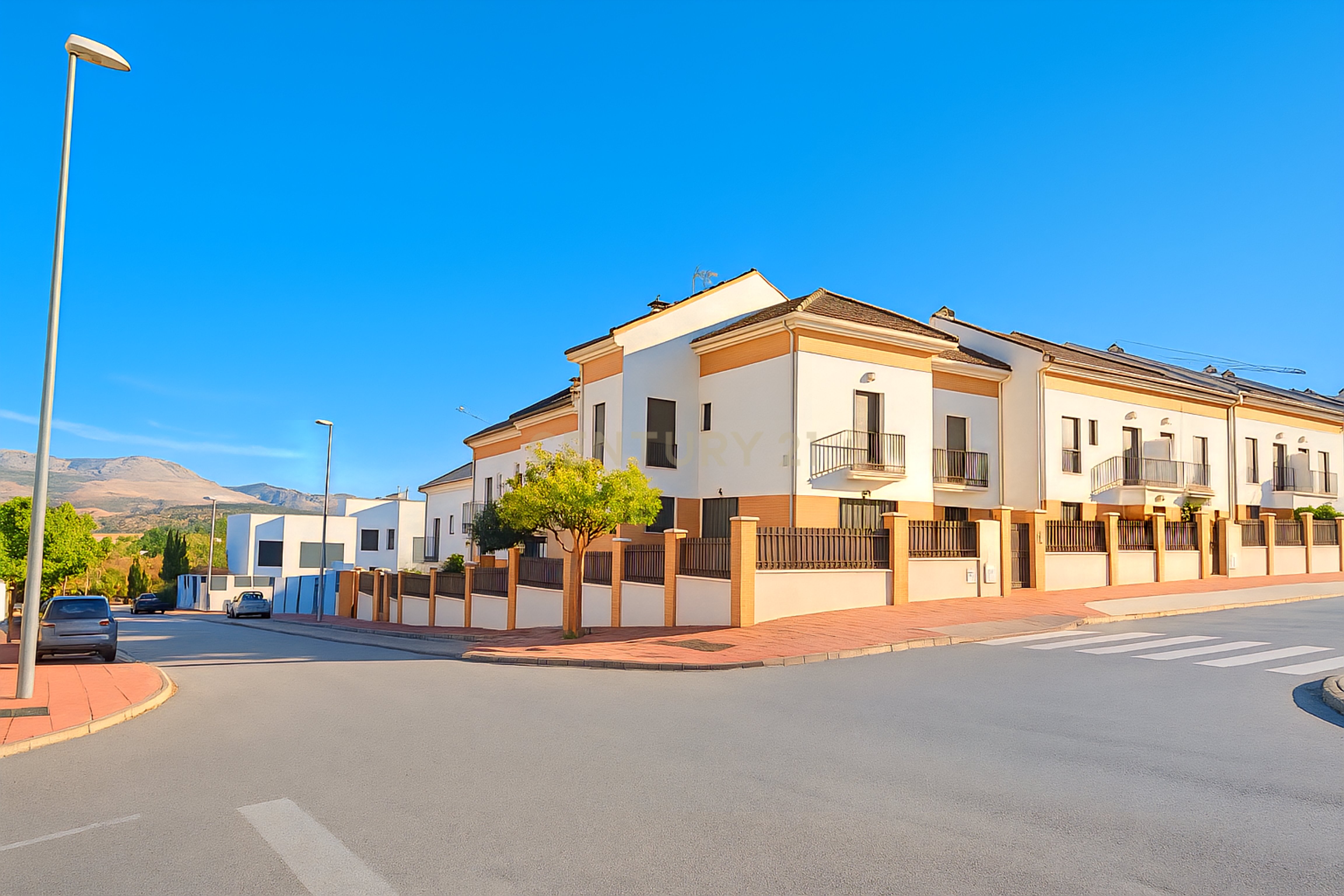 Semi-detached house of 382 m² in San Rafael Urbanization (Ronda) · 4 Bedrooms, 3 En-suite Bedrooms, Terrace with Views, Enclosed…