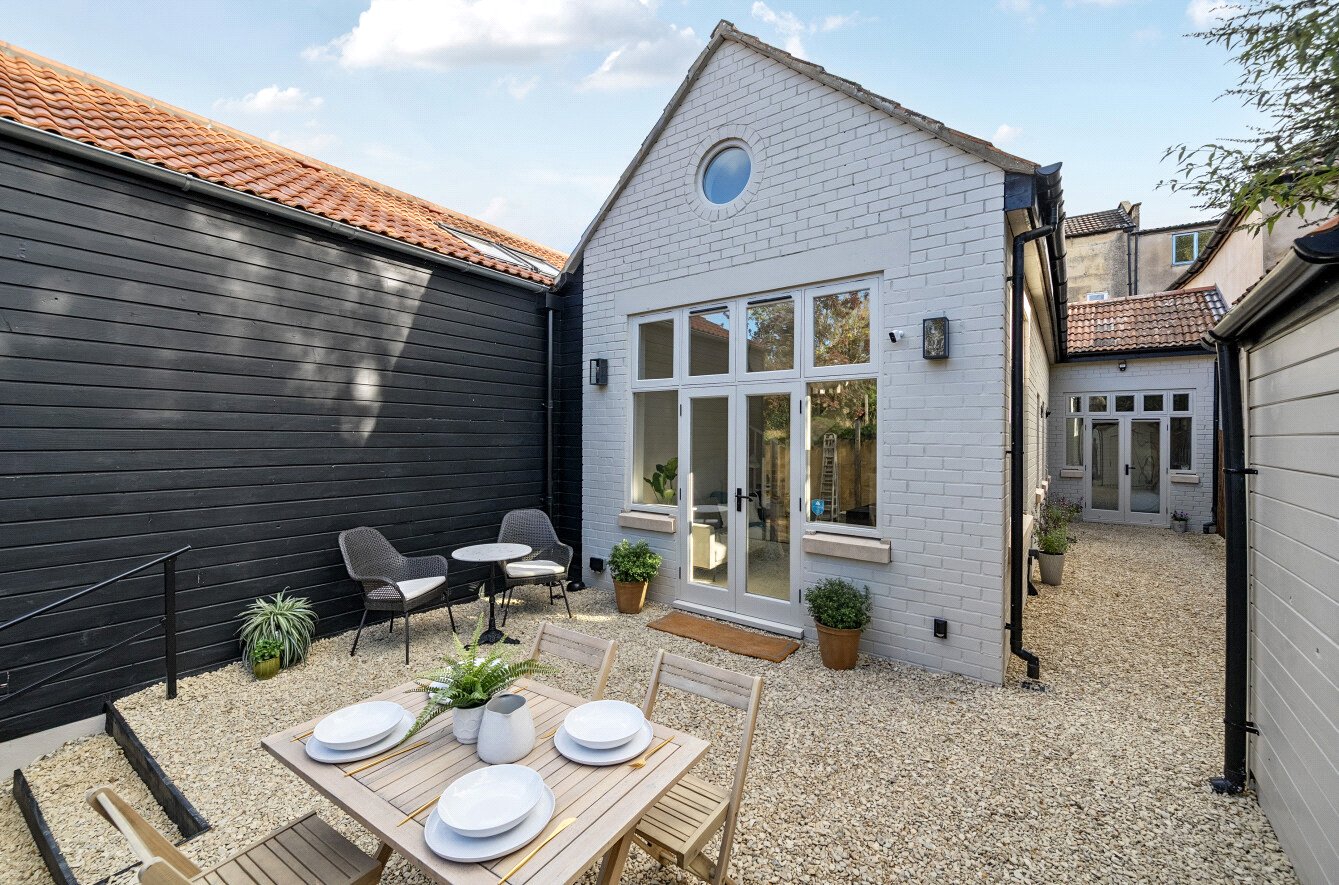 Terraced House: for sale in Somerset