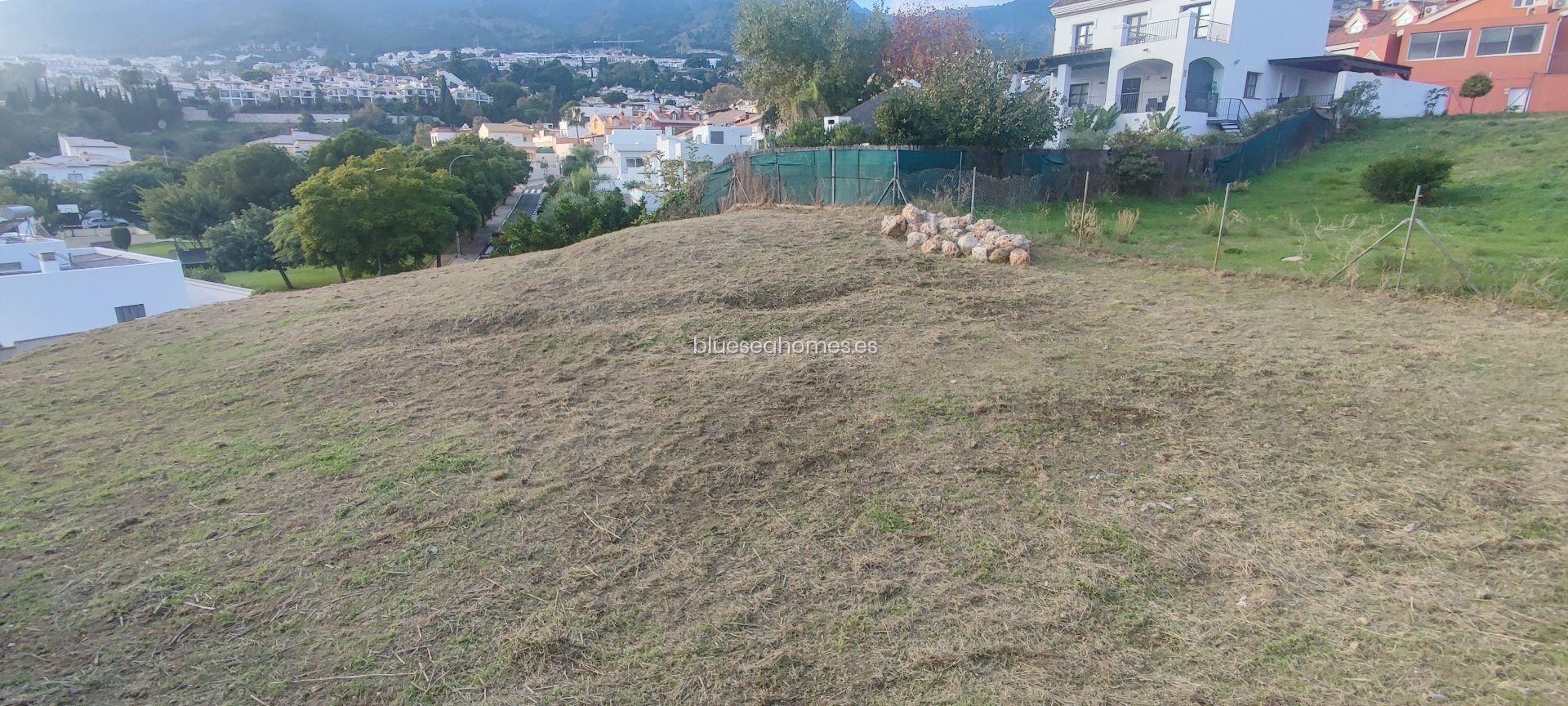 Sale of developable plot in Benalmádena, Málaga, Costa del Sol