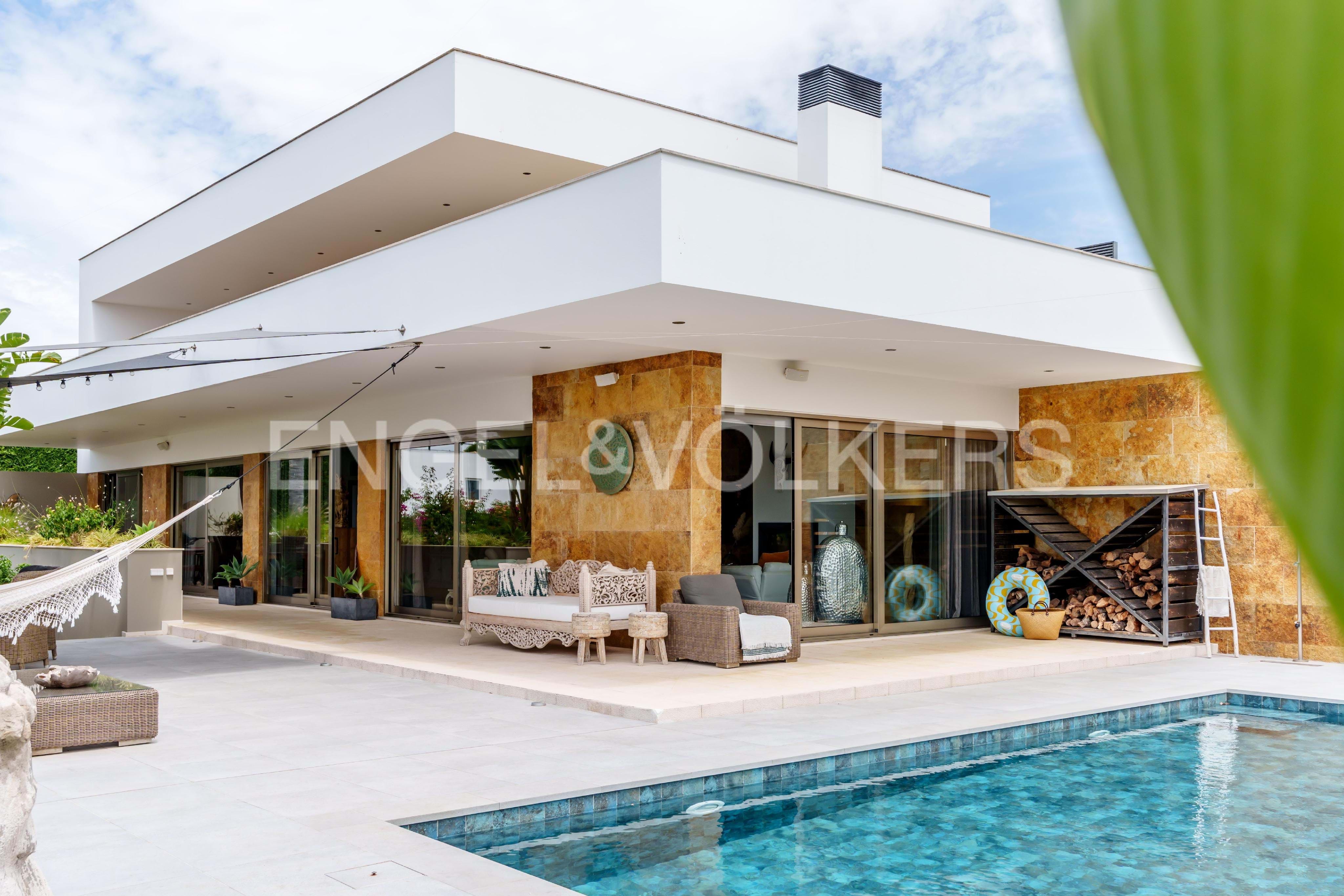 Zen Luxury Living with River Views — Ferragudo