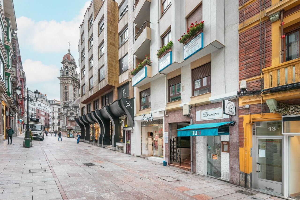 Commercial Premises for sale, Oviedo, Asturias
