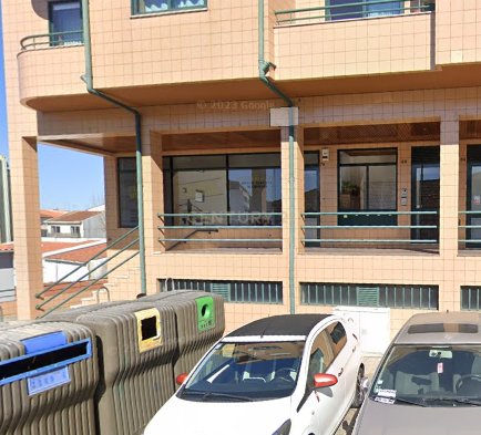 Dental Clinic - Unique Opportunity!