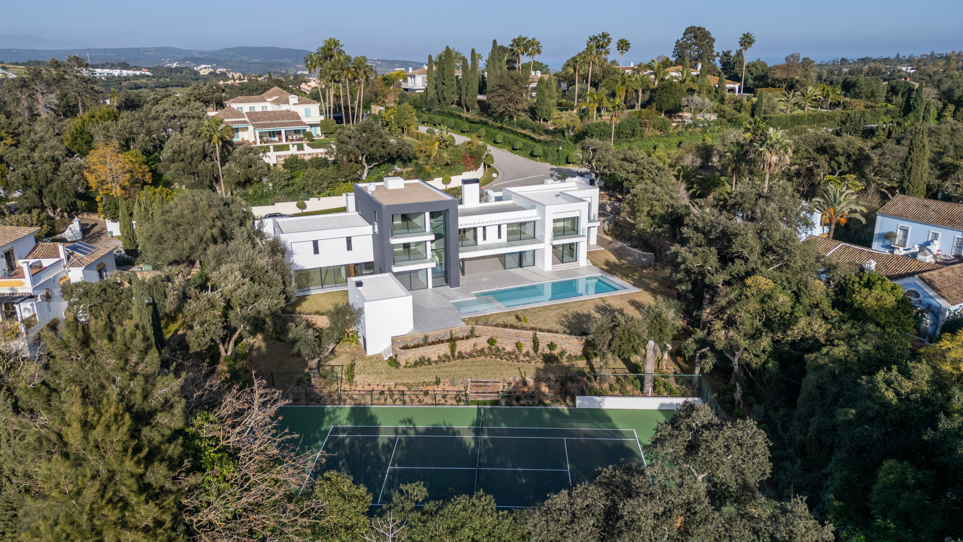 Designer and Efficient Villa in Zone C, Sotogrande