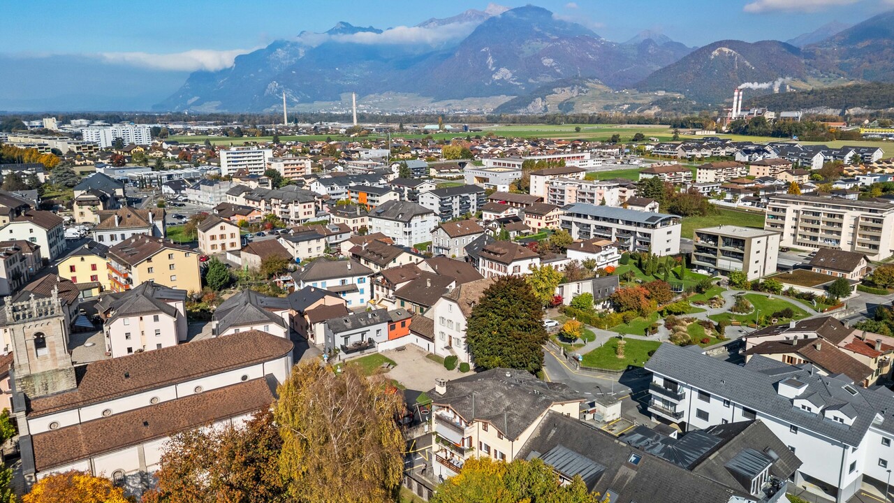 Commercial premises in Collombey