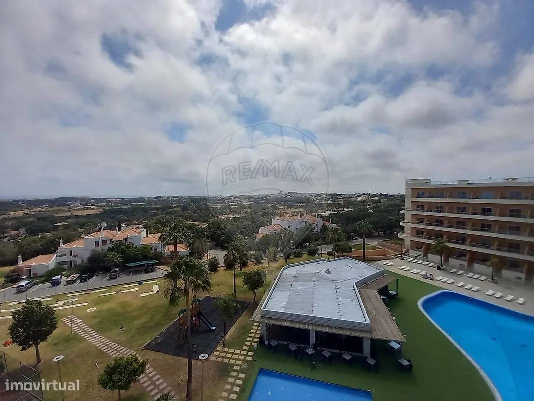 Commercial for sale, Faro (Albufeira e Olhos de Água, Portugal)