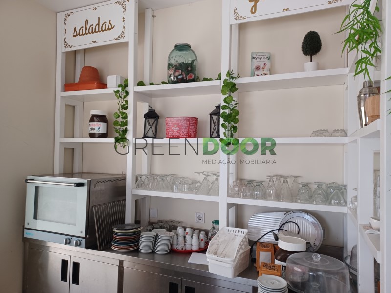 SALE - Commercial Space in the Riverside Area of Amora