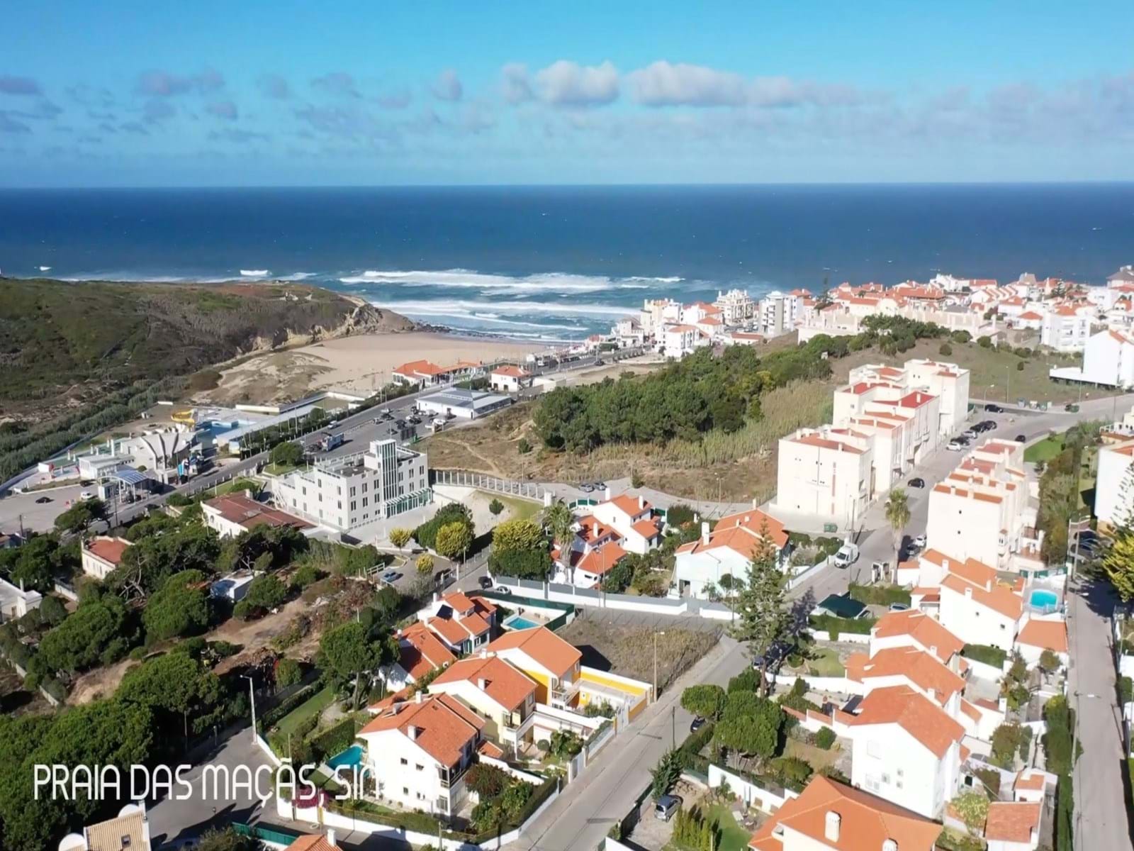 For sale – Urban Plot Steps from the Atlantic – Praia das Maçãs, Sintra