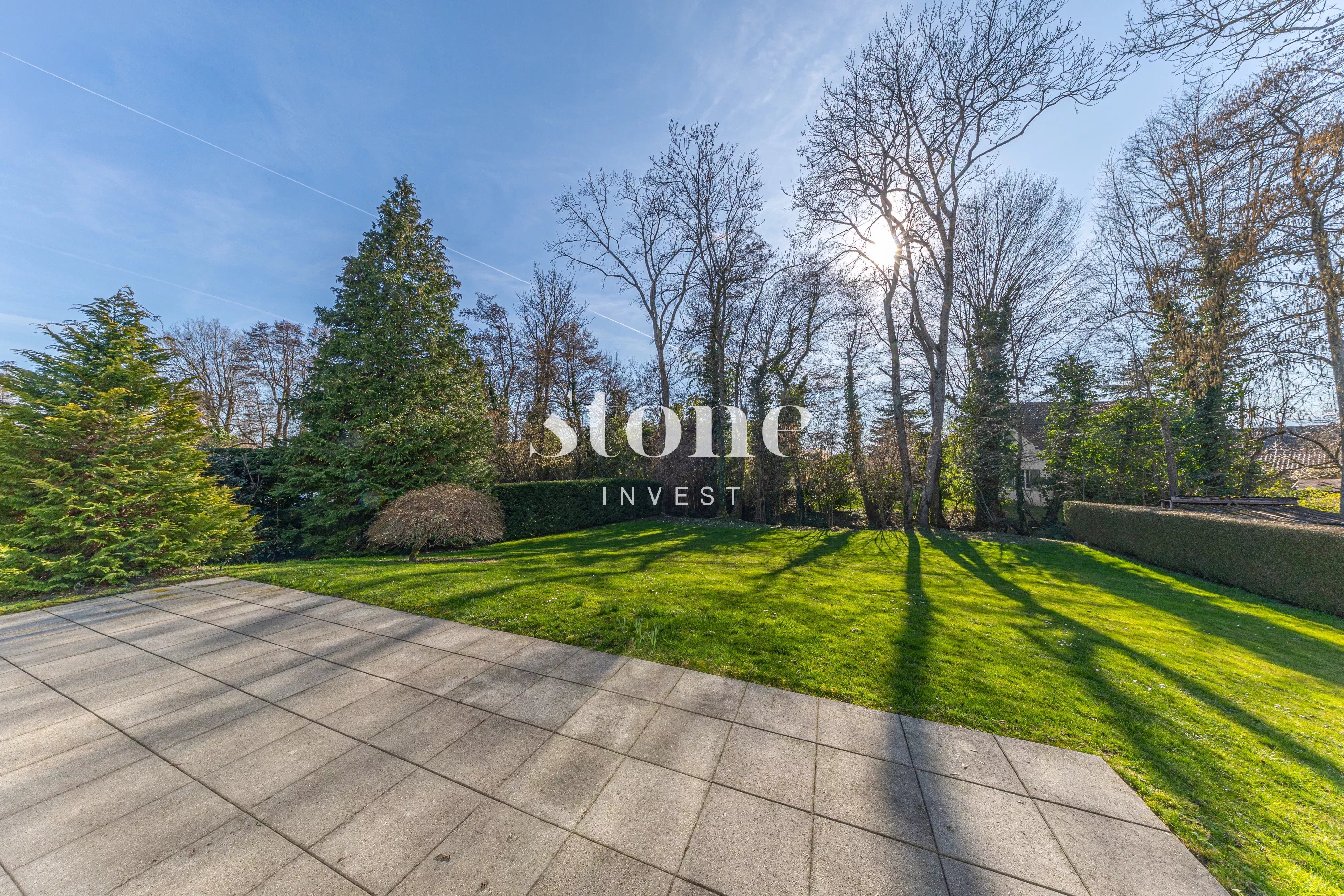 RARE: Beautiful renovated detached villa in Commugny with exceptional garden