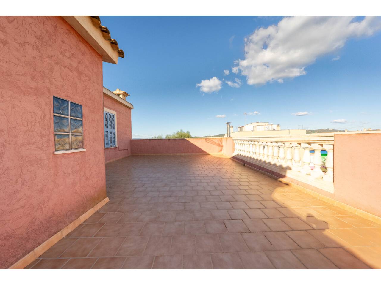 Investors Special - Building with great potential in Santanyí with views of the village and the mountain