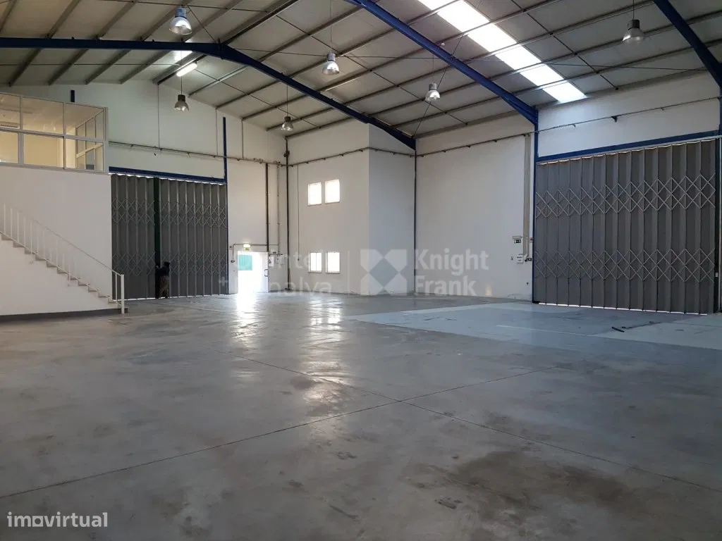 Commercial for sale, Lisboa (São Domingos de Rana, Portugal)