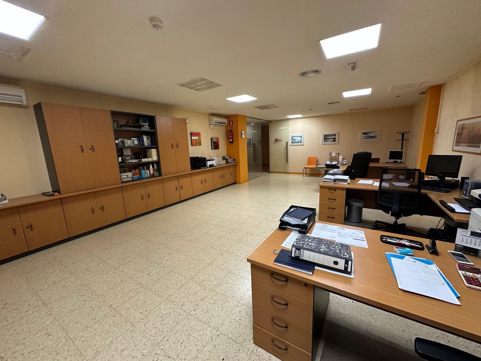 Commercial for sale in Esplugues de Llobregat, Spain