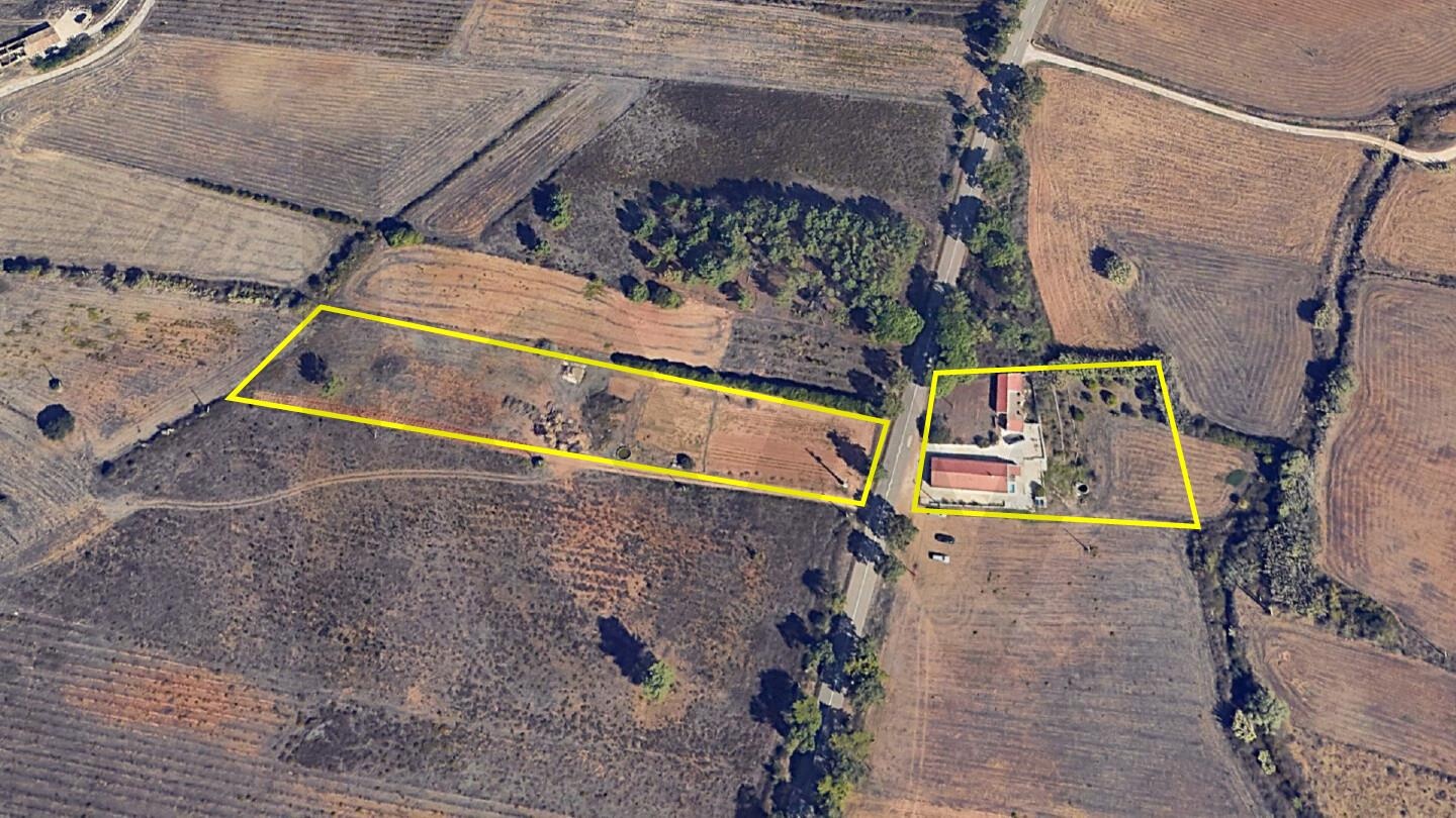 4-bedroom house in Alfambras