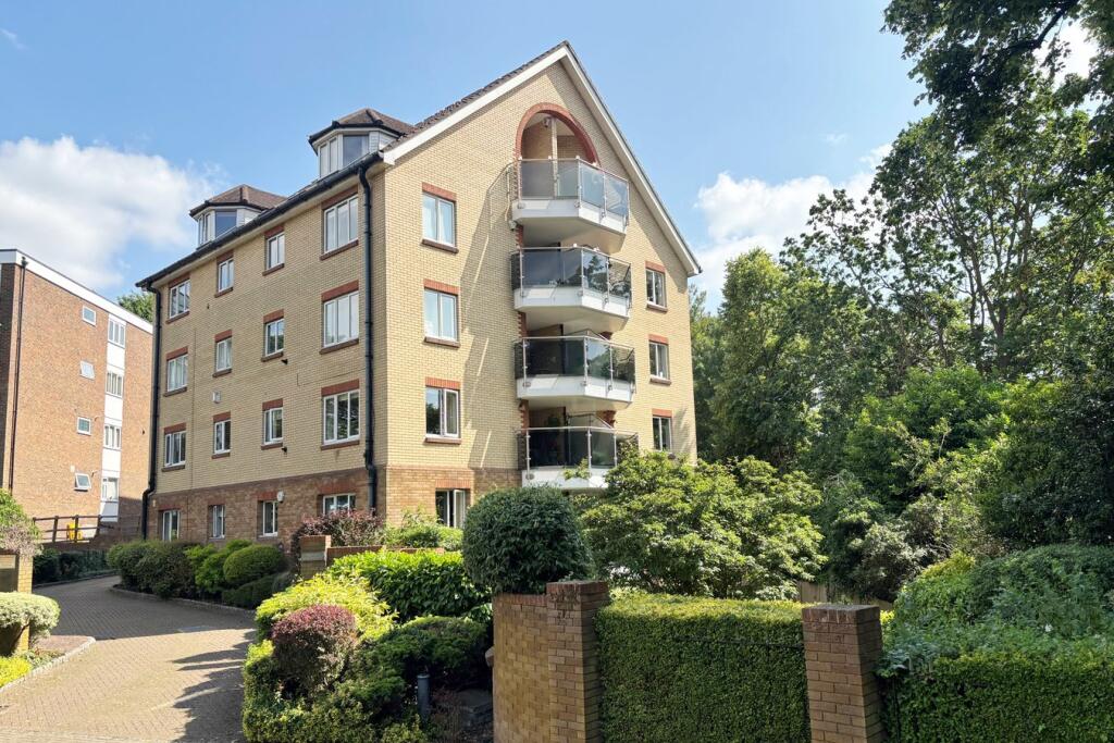 Court Downs Road, Beckenham, BR3