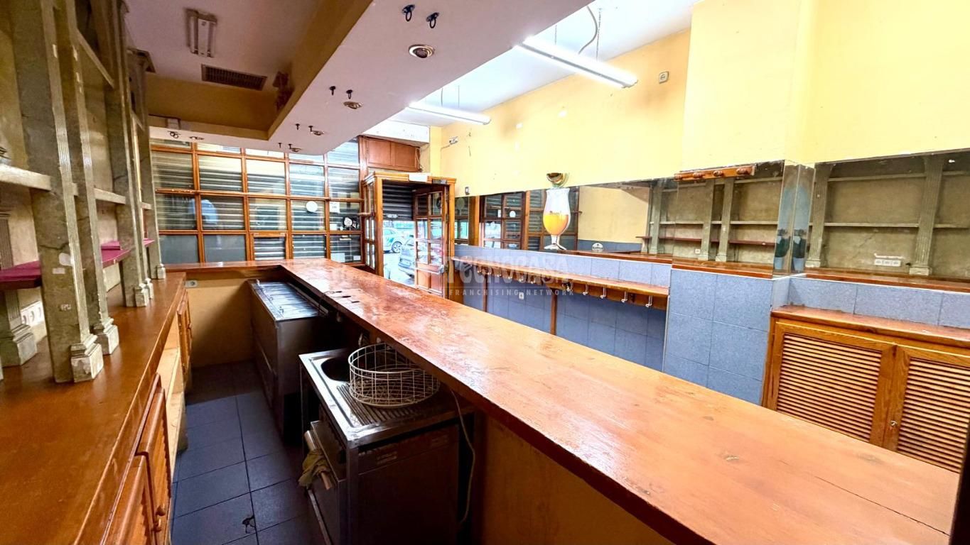 Commercial for sale in Madrid, Spain