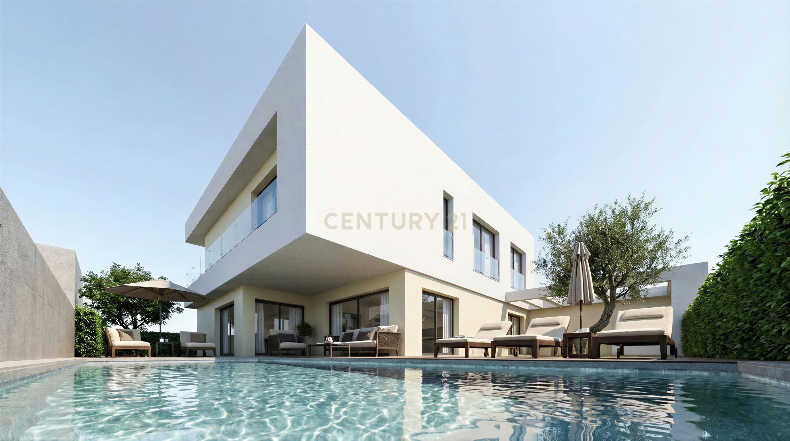 Exclusive 4-Bedroom Villa with 4 Suites and Heated Pool | Belverde