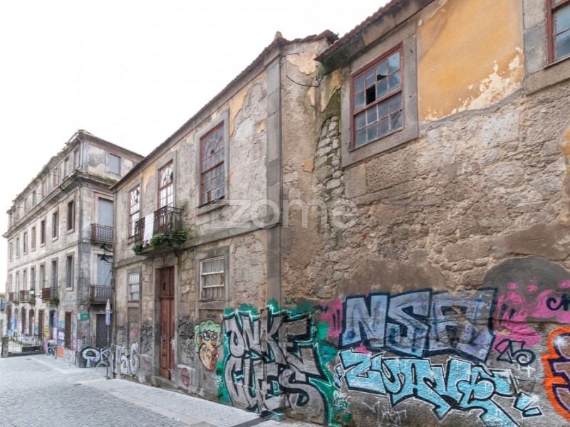 Unique Building in the Old Jewish Quarter, Historic Center Porto, Portugal