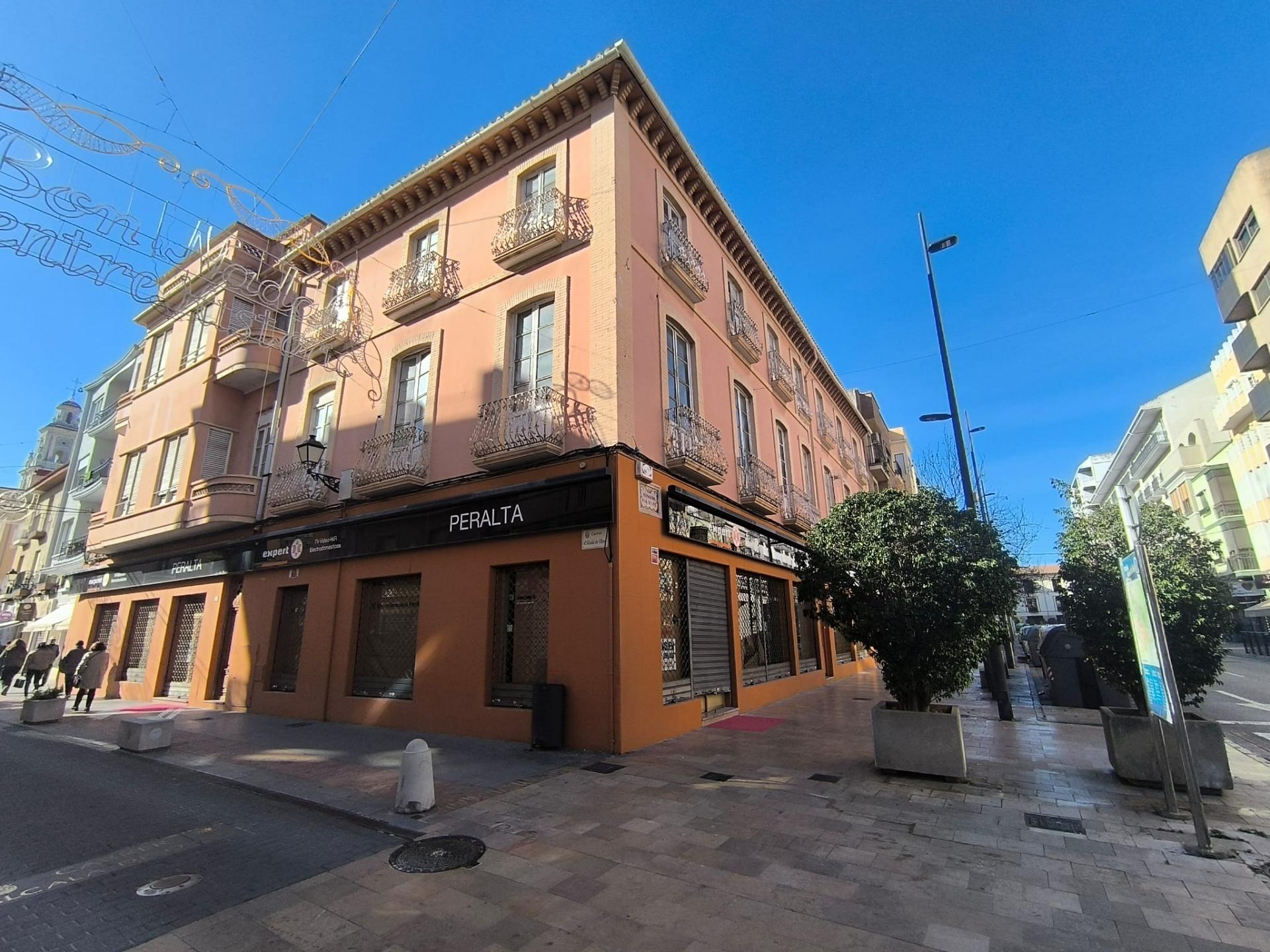 BUILDING IN THE CENTRE OF GANDIA (VALENCIA)