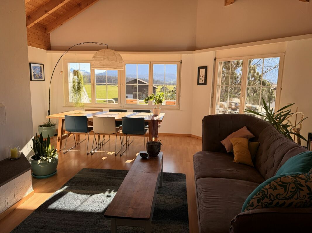 spacious 3.5 room attic apartment in an idyllic location in the countryside