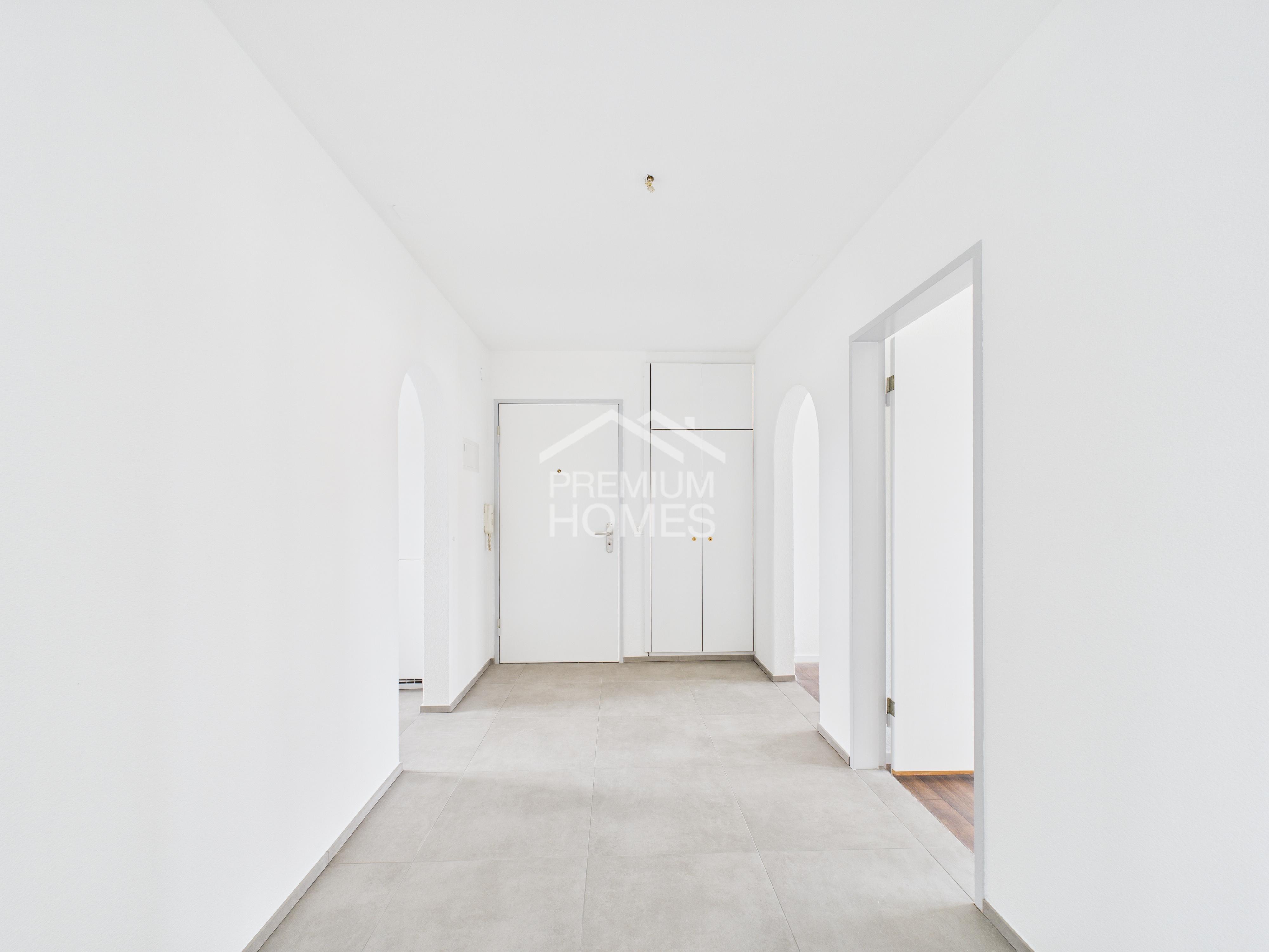 Renovated dream home - immediately available