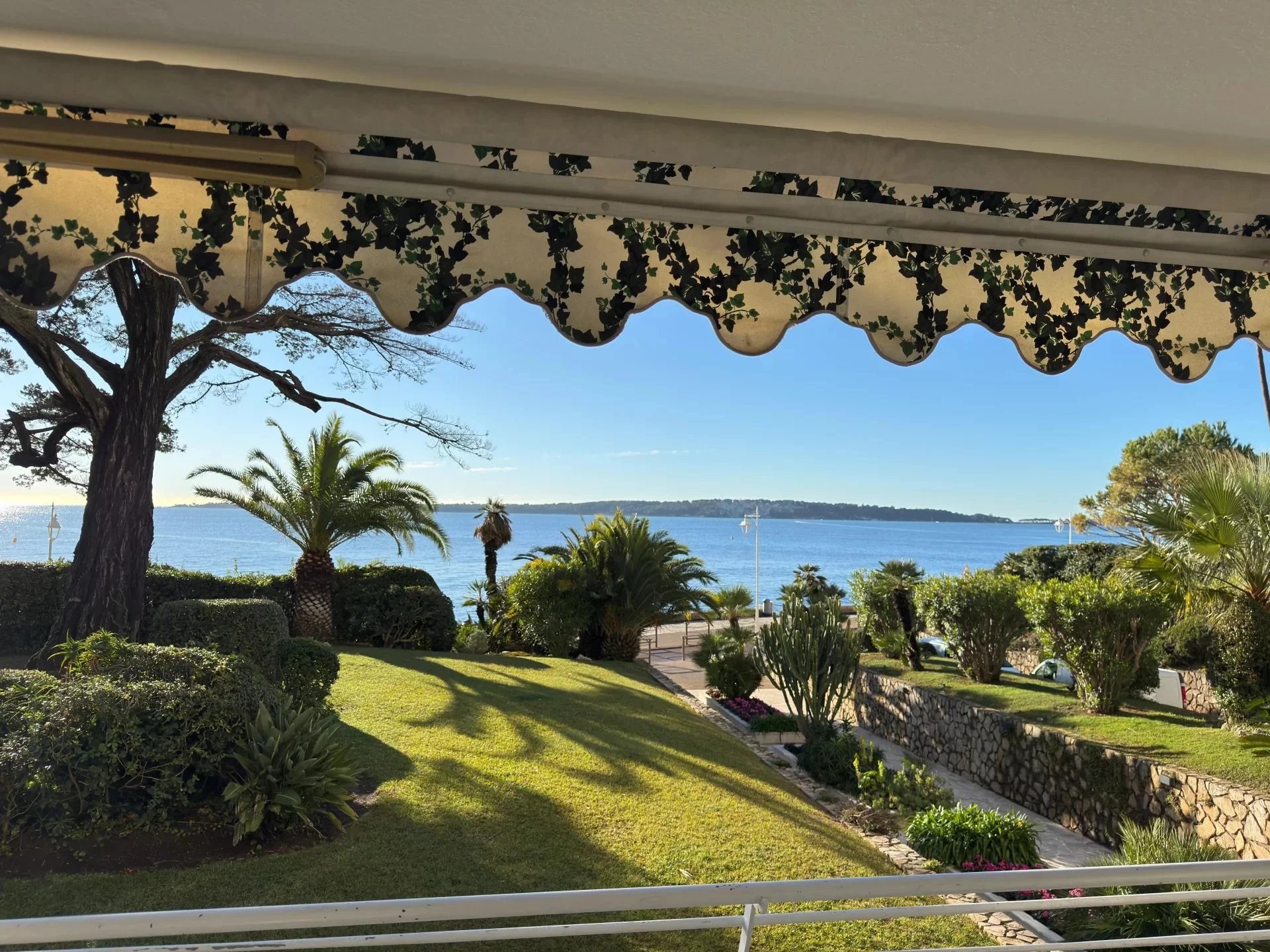 Condo for sale, CANNES HH-16086505 (Cannes, France)