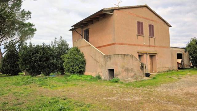 Home for sale in Roccastrada, Italy
