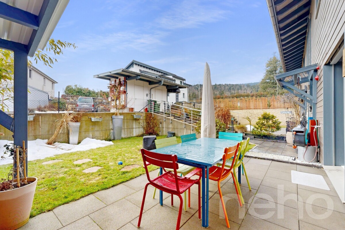 Semi-detached house of 150 m²? 5.5 rooms with garage and garden