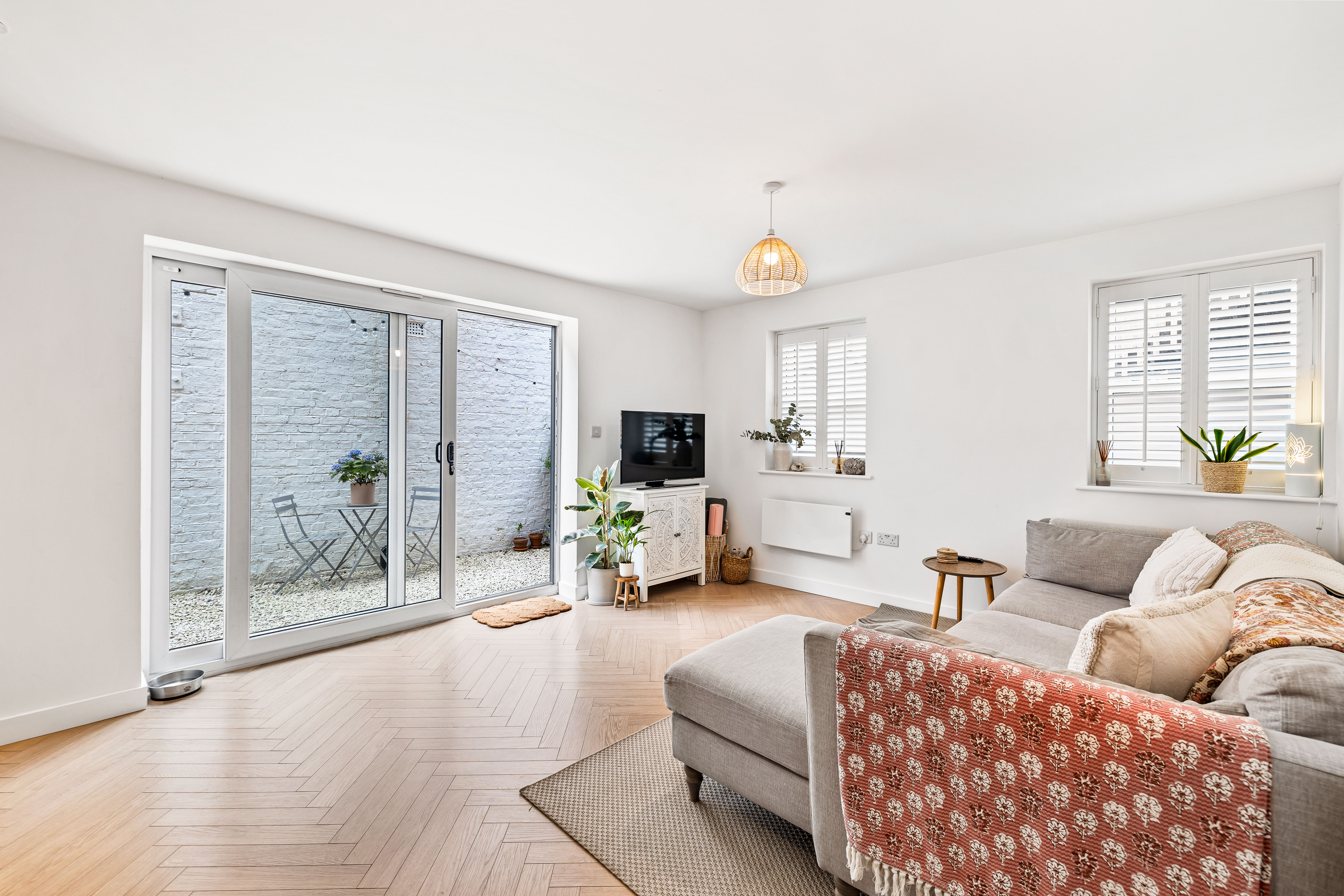 Bell Street,Reigate,RH2 7AN - £280000