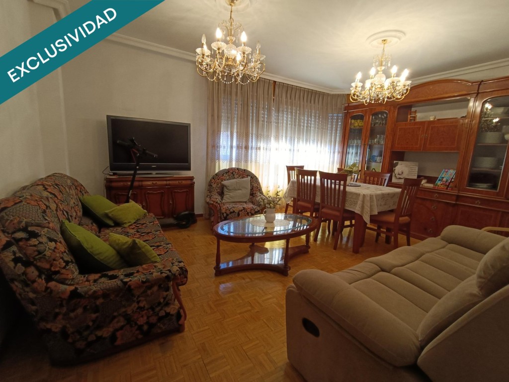 Apartment For sell in Lena in La Coruña