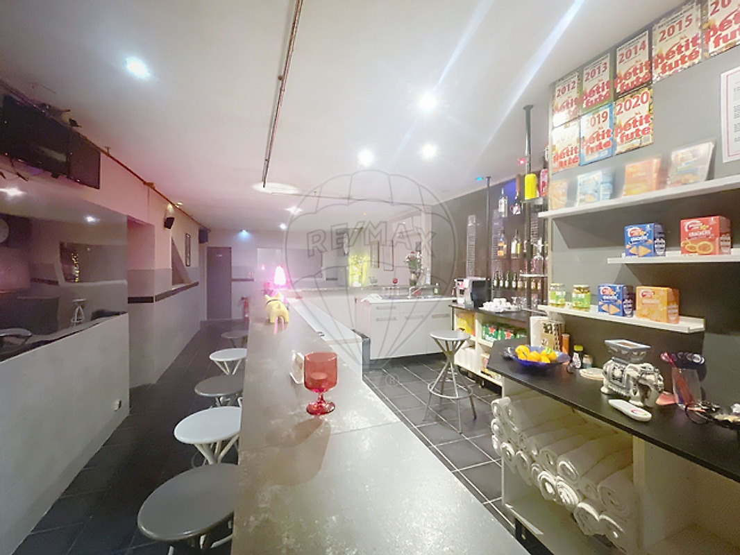 Commercial/Retail for sale