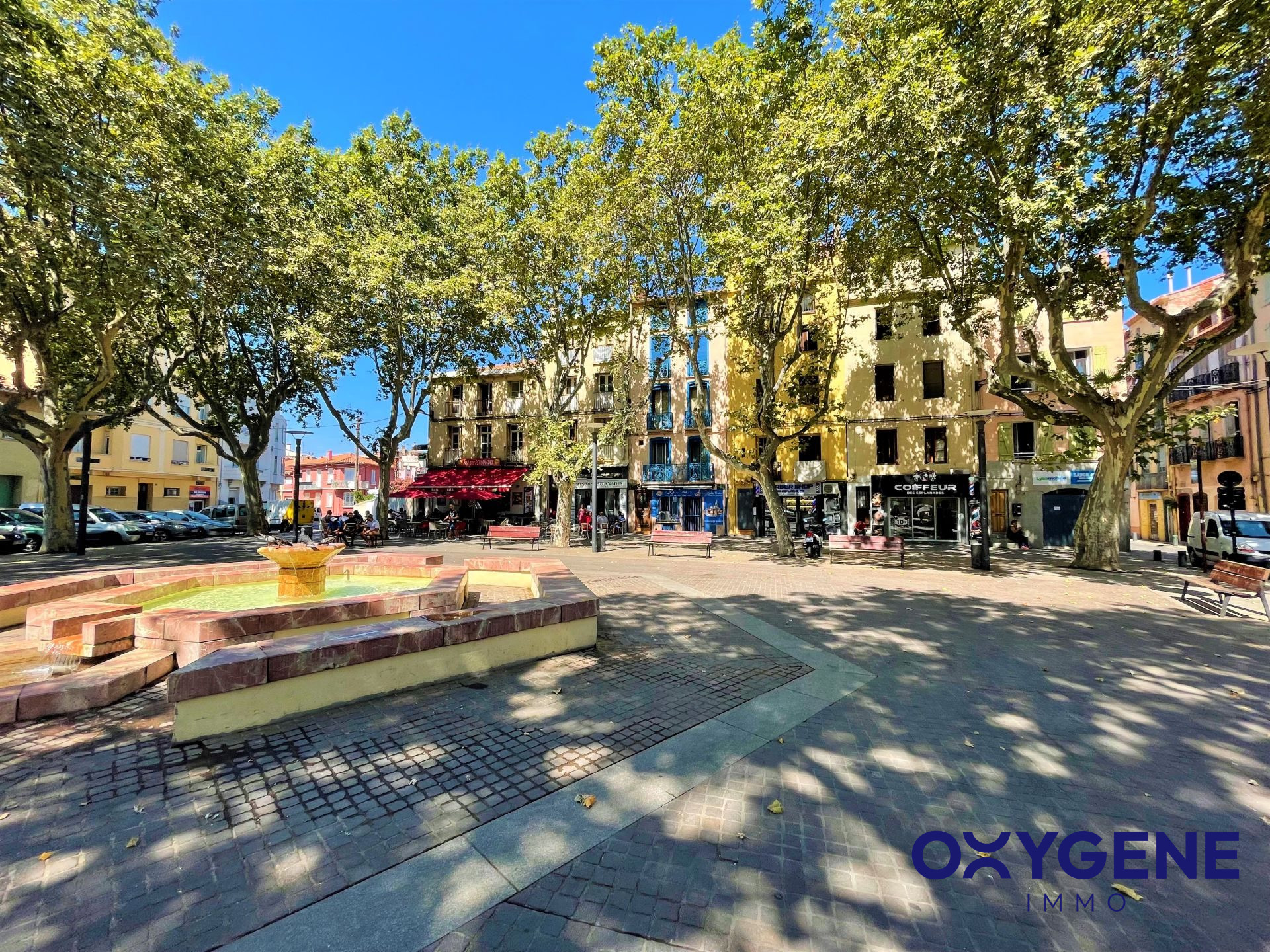 Building for sale in Perpignan, France