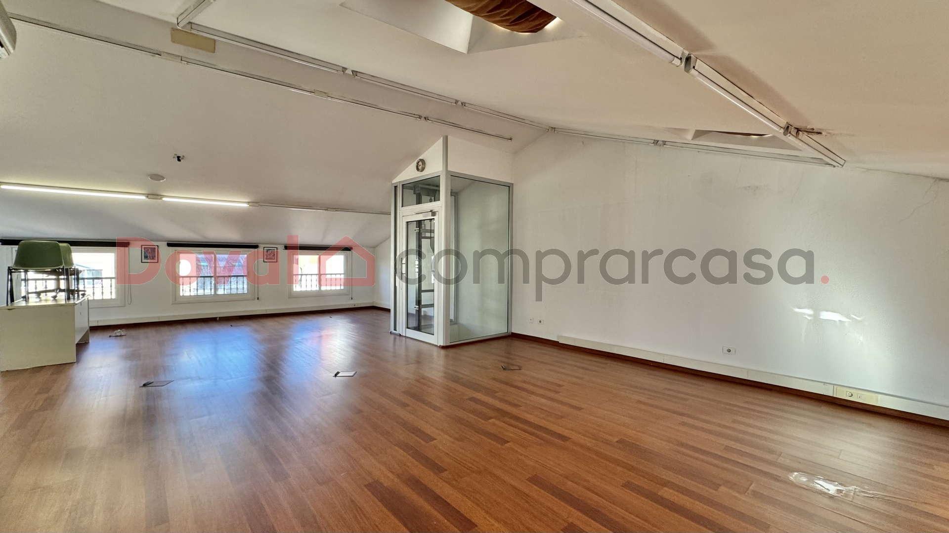 INVESTMENT OPPORTUNITY IN THE CALVARY AREA!