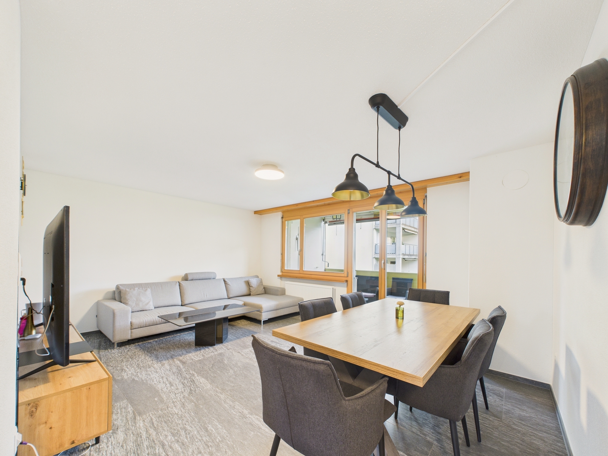 Charming apartment with stunning views in Bazenheid