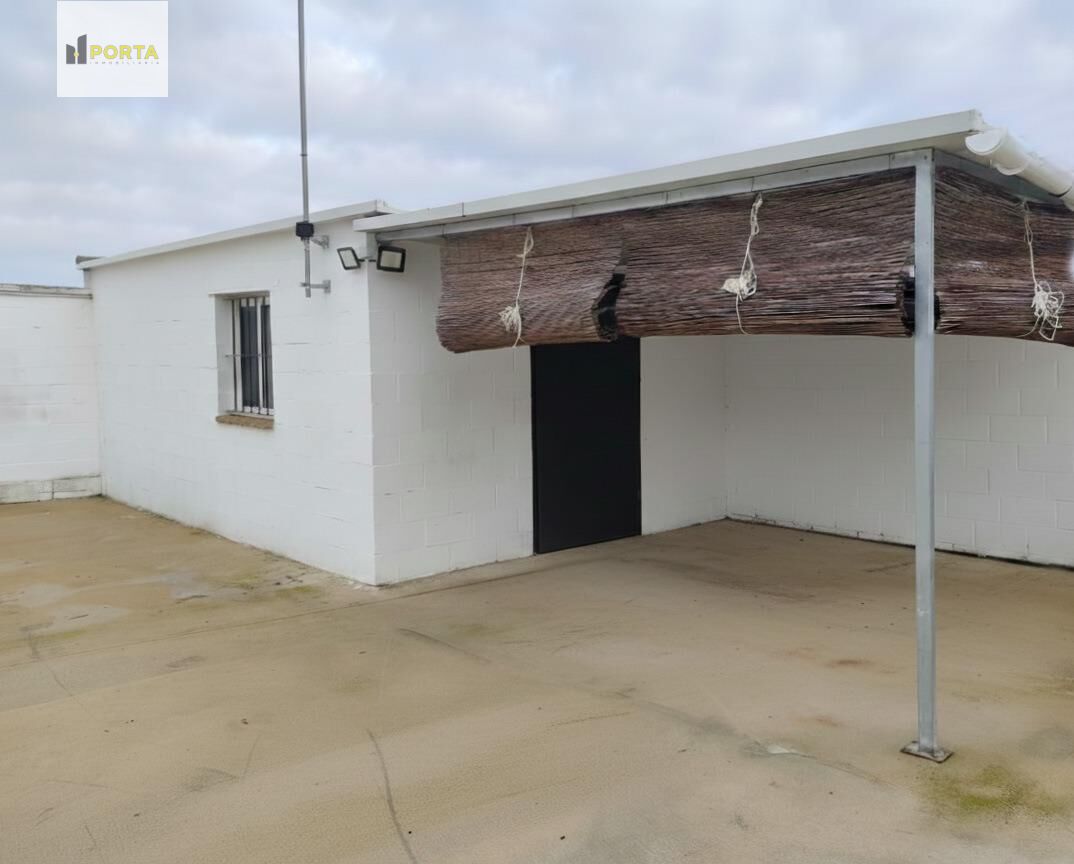 ... BUT WITH ADVANTAGES