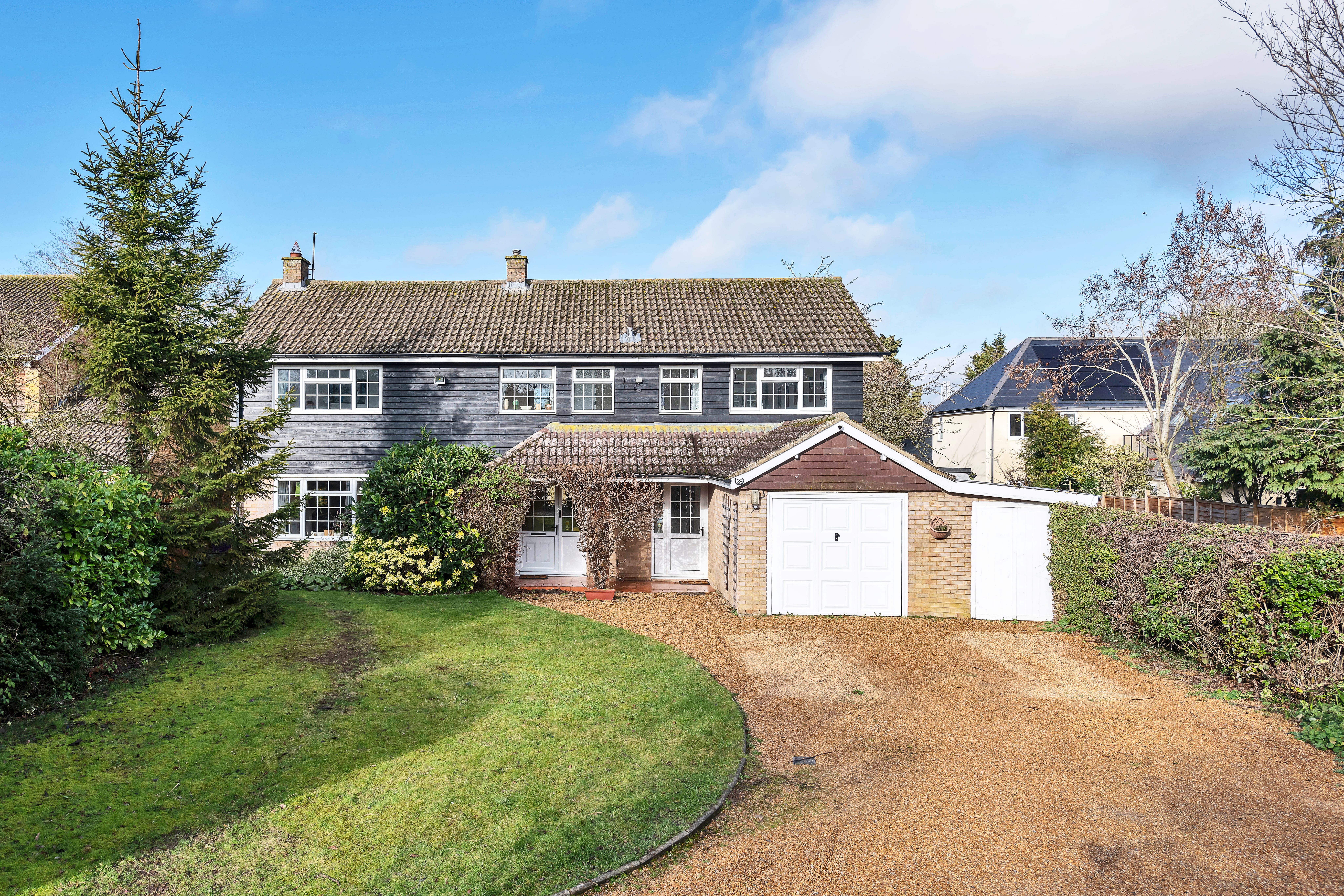 Home for sale, 28 Heathfield, Royston SG8 5BN, UK (Royston, United Kingdom)